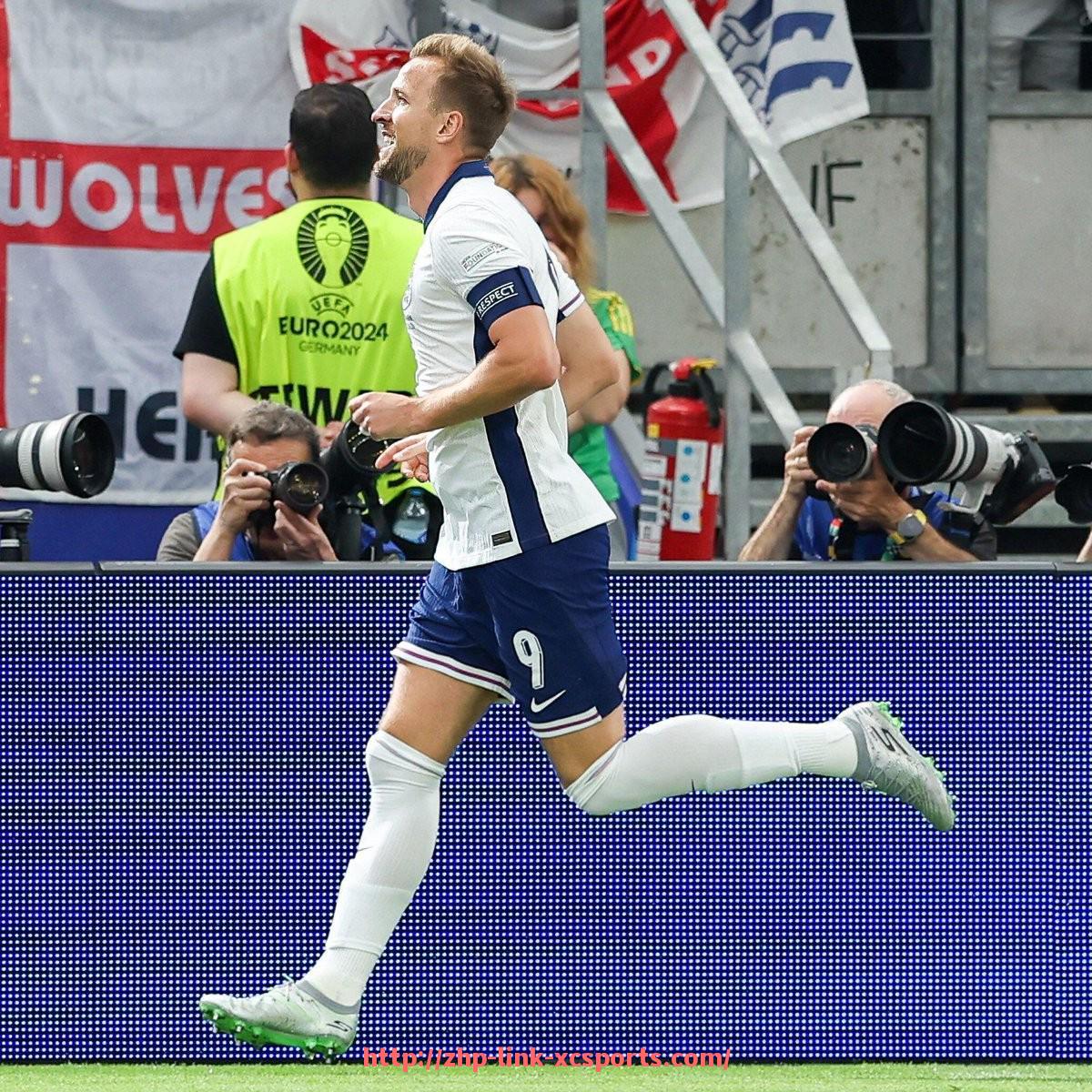 杏彩体育-德甲球队全败视频集锦及赛季惨淡表现分析